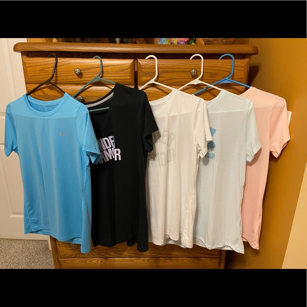 5 Ladies Under Armour